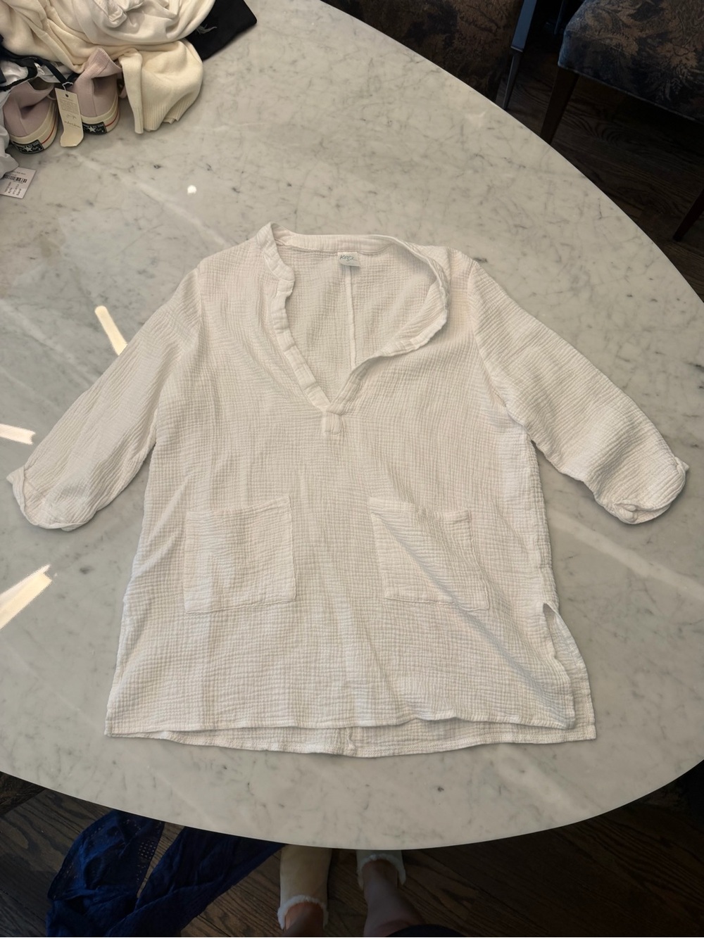 White Men's Lightweight Textured V-Neck Shirt